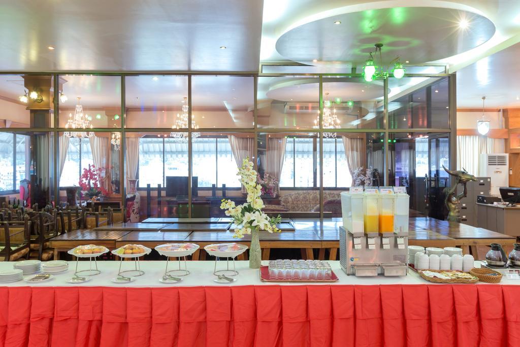 Tiger Hotel Patong Bagian luar foto